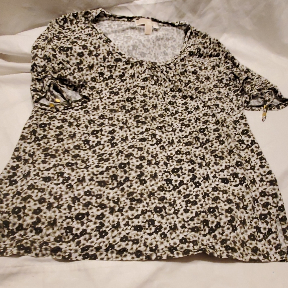 Michael Kors Blouse. Large